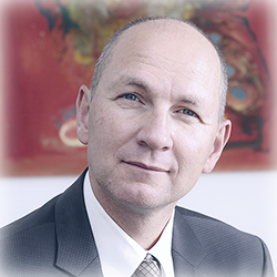 Porträt von Dr. Michael Tröthandl